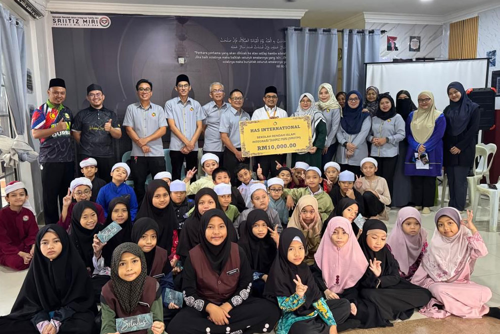 HAS provides the vital link between workers and offshore workplace